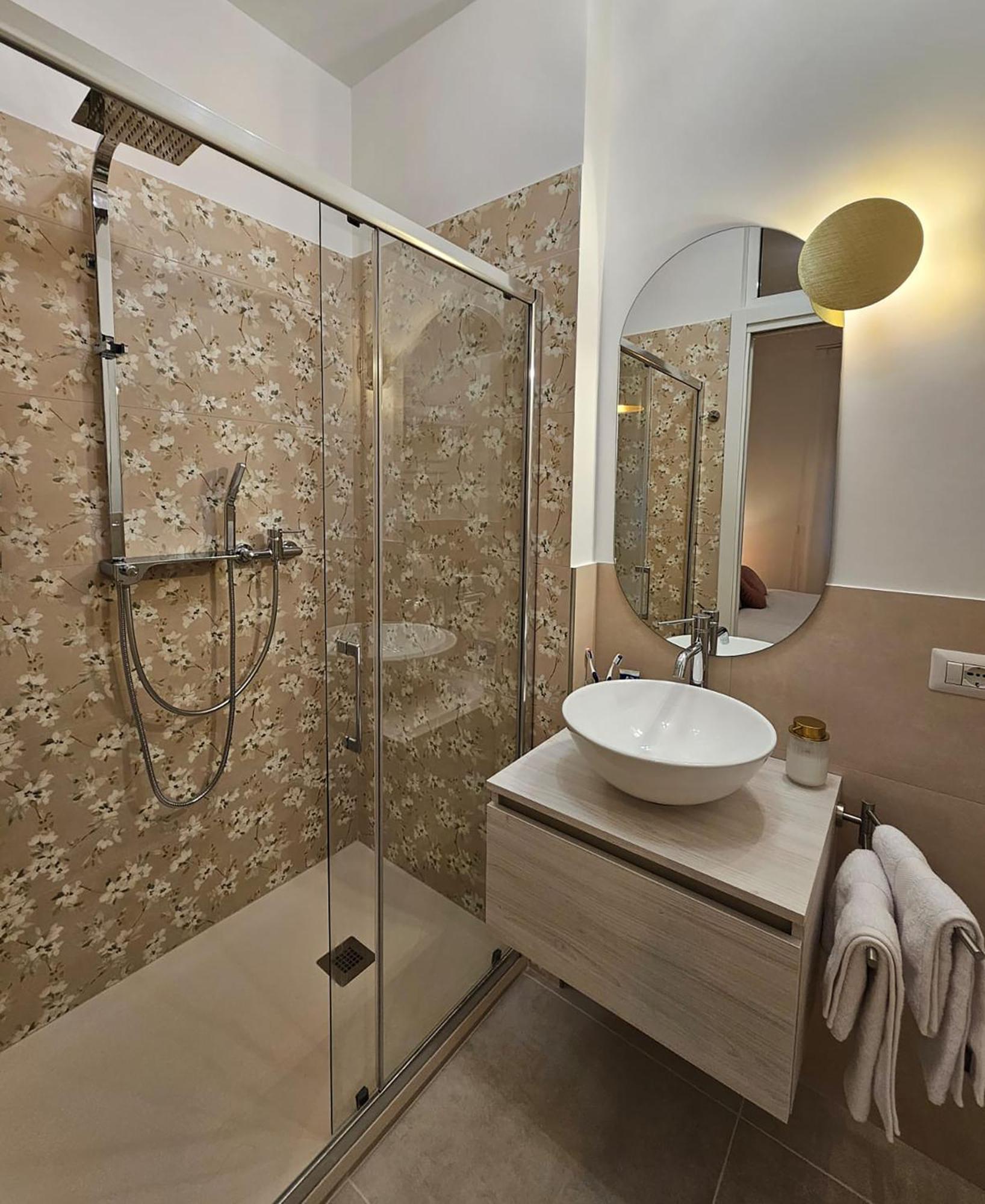 B&B Domus Teano Luxury Rooms Rom Eksteriør billede